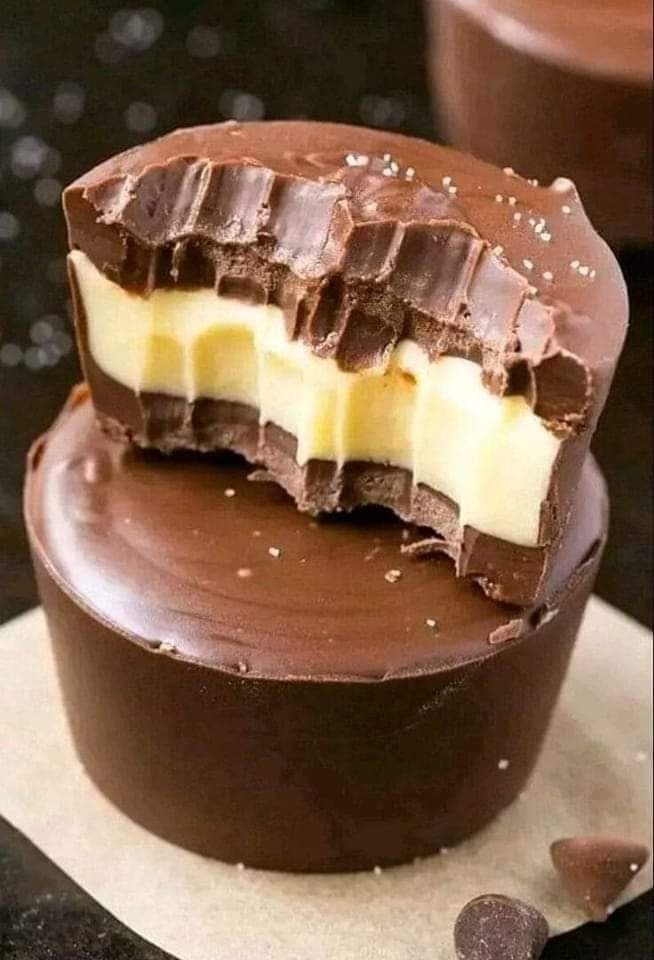 Chocolate Cake Swiss