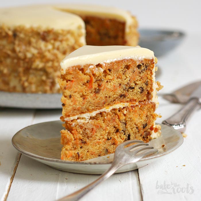 DOES ANYONE HERE ACTUALLY EAT CARROT CAKES?