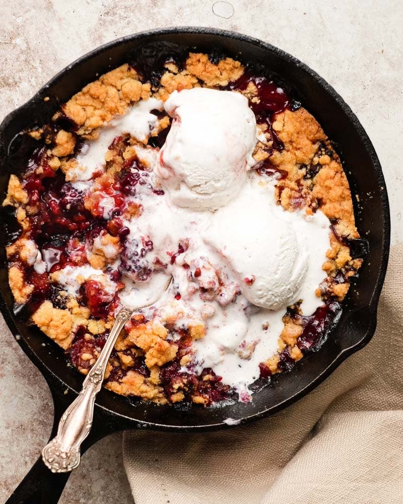 MIXED BERRY COBBLER