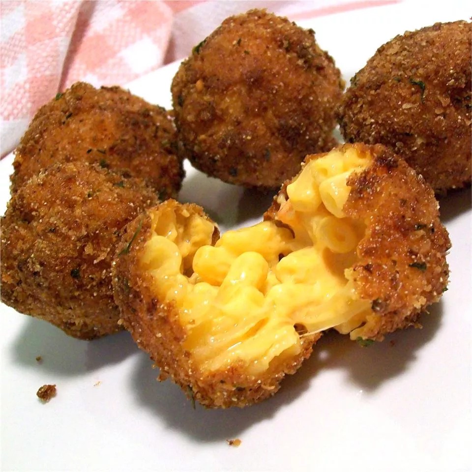 Mac ‘n’ Cheese Fried Bites