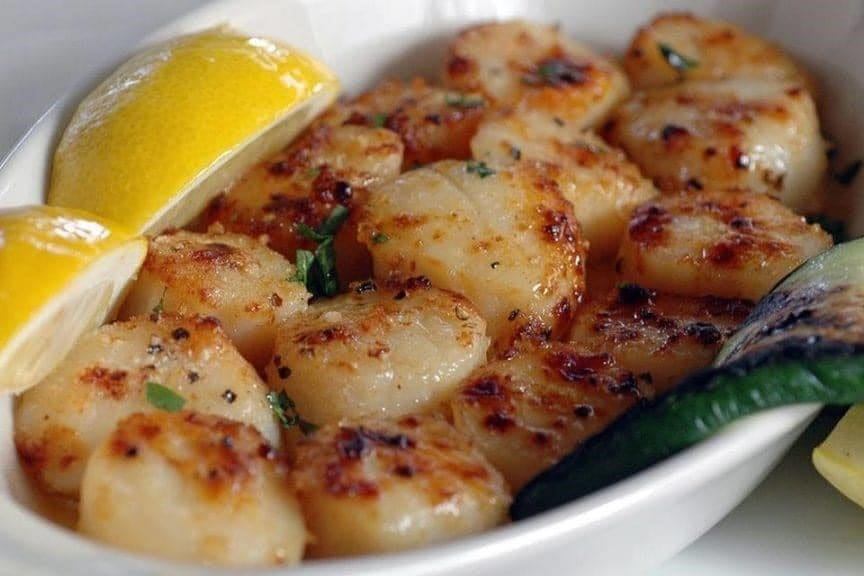 Broiled Scallops