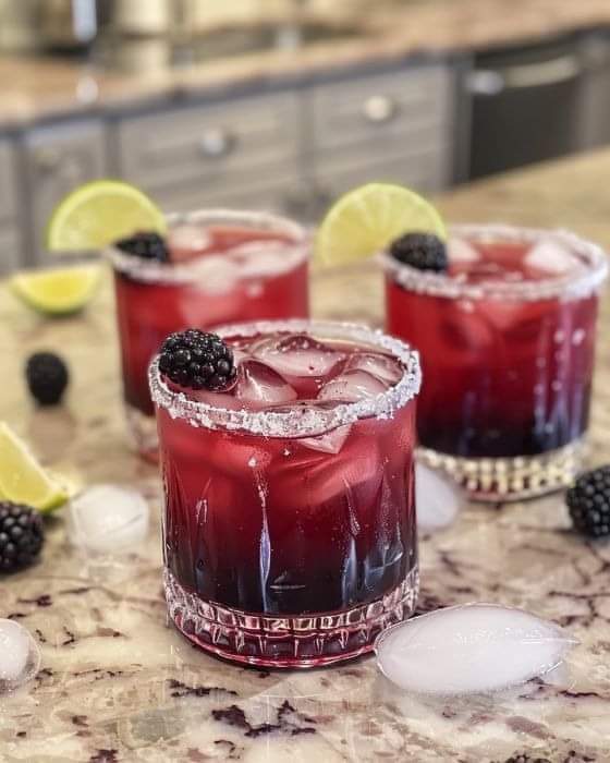 This is called ‘Blackberry Margarita Smash’ and it’s a foolproof spring and summer drink! Never met a soul who didn’t love it